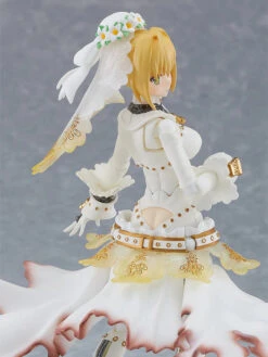 Good Smile Company Figma Saber/Nero Claudius (Bride) Fate/Grand Order -Panda Hobby Shop 08 95f81c41 f465 41d0 aedb c5c8d8388f66