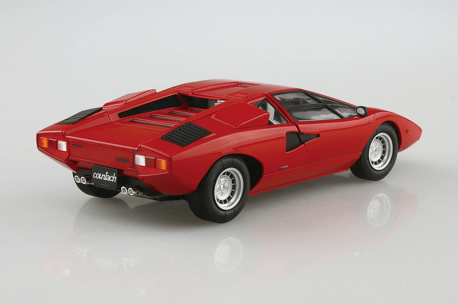 Aoshima 74 Lamborghini Countach LP400 1/24 3 Aoshima 74 Lamborghini Countach LP400 1/24 - Image 3