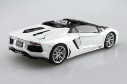 Aoshima Lamborghini Aventador LP700-4 Roadster '12 1/24 -Panda Hobby Shop AoshimaLamborghiniAventadorLP700 4Roadster 12124 2