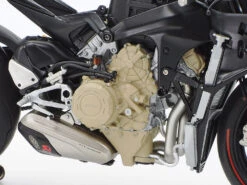 Tamiya Ducati Superleggera V4 1/12 -Panda Hobby Shop DucatiSuperleggeraV4 06
