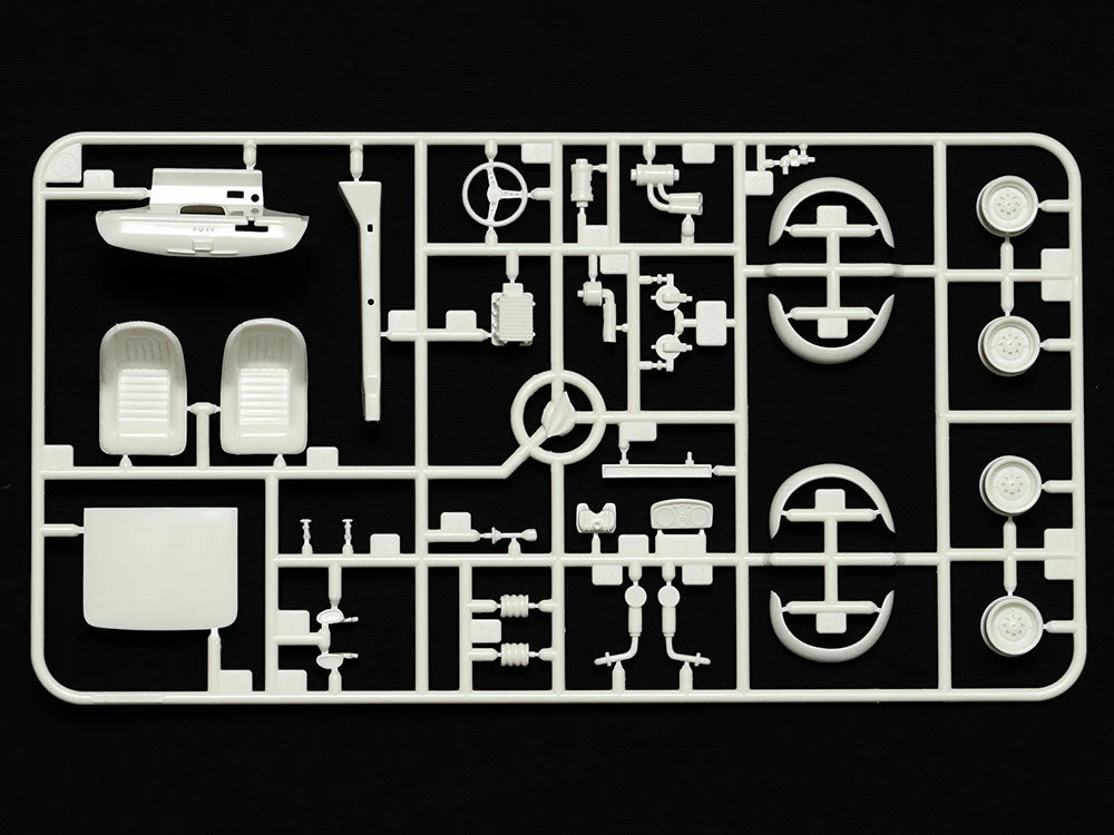 Tamiya Fiat Abarth 965 SS 1/124 9 Tamiya Fiat Abarth 965 SS 1/124 - Image 9