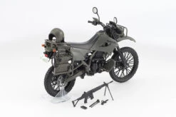 Tomytec Little Armory LM002 Spy Bike KLX250 DX Ver. 1/12 -Panda Hobby Shop LittleArmoryLM003MontageParatrooper1 122 11f75604 d8d9 4179 a385 656f113fa8ef