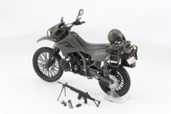 Tomytec Little Armory LM002 Spy Bike KLX250 DX Ver. 1/12 -Panda Hobby Shop LittleArmoryLM003MontageParatrooper1 124 7549c5f8 8afc 401b 9335 67171c9dd1df