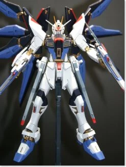 Bandai MG Strike Freedom Gundam 1/100 -Panda Hobby Shop MG Strike Freedom 3