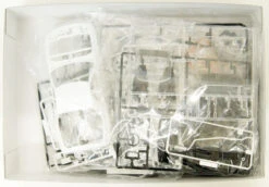 Aoshima Mazda Re Amemiya FC3S RX-7 '89 1/24 -Panda Hobby Shop MazdaREAmemiyaFC3SRX 7 89124 6