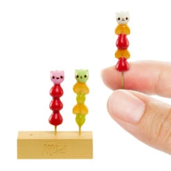 MGA Entertainment Miniverse - Make It Mini Cafe Series 4 - Single Blind Box -Panda Hobby Shop Miniverse MakeItMiniCafeSeries4 SingleBlindBox 3