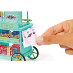 MGA Entertainment Miniverse - Make It Mini Honeydukes Trolley - Harry Potter 9 MGA Entertainment Miniverse - Make It Mini Honeydukes Trolley - Harry Potter -Panda Hobby Shop Miniverse MakeItMiniHoneydukesTrolley HarryPotter 4