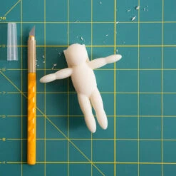 Olfa Olfa AK-1/5B Graphic Art Knife With 5 Replacement Blades -Panda Hobby Shop OlfaAK 1ArtKnifewith5Blades AK 15B 1