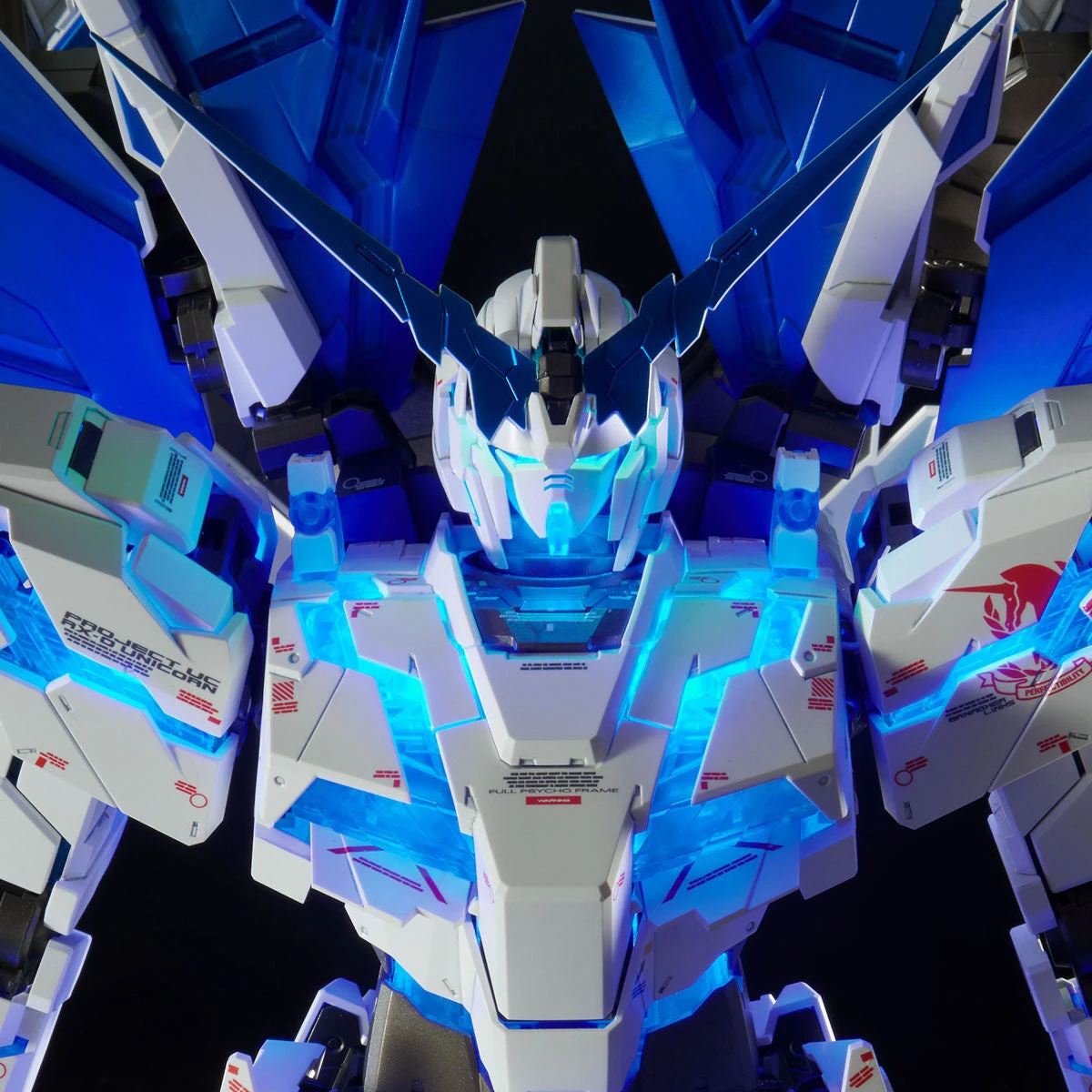 Bandai PG Unicorn Gundam Perfectibility 1/60 2 Bandai PG Unicorn Gundam Perfectibility 1/60 - Image 2