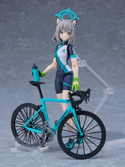 Good Smile Company Figma - 644-DX Shiroko Sunaookami (Cycling) DX Edition - Blue Archive -Panda Hobby Shop Pre Order ETAQ12026 Figma 644 DXShirokoSunaookami Cycling DXEdition BlueArchive 9