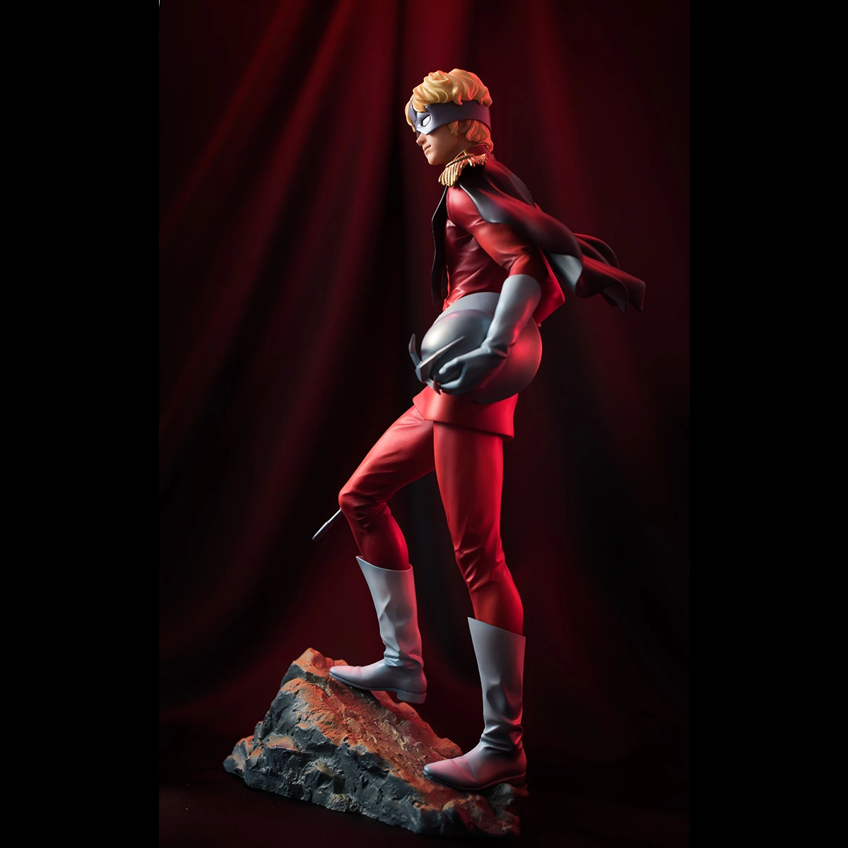 MegaHouse GGG - Char Aznable (Limited Resale) - Mobile Suit Gundam 6 MegaHouse GGG - Char Aznable (Limited Resale) - Mobile Suit Gundam - Image 6