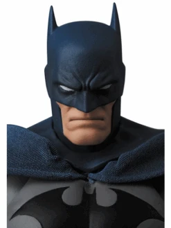 [Pre-Order END][ETA Q3 2025] Mafex - Batman - Batman: Hush -Panda Hobby Shop Pre Order ETAQ32025 Mafex Batman Batman Hush 2