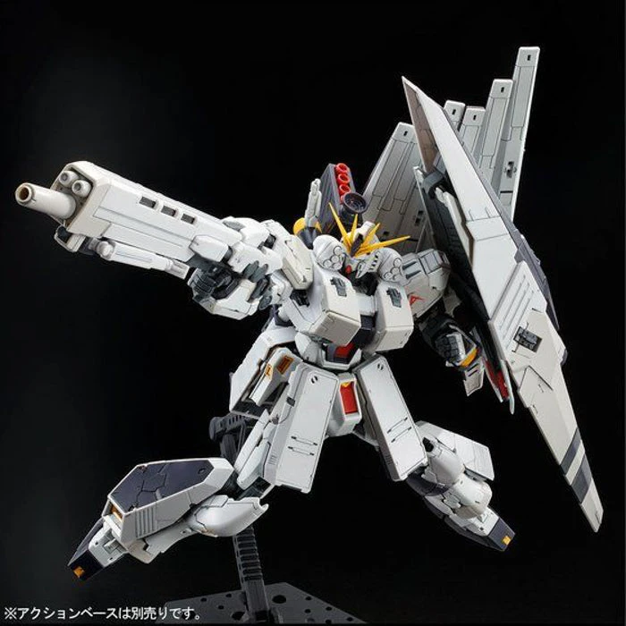 Bandai RG RX-93 Nu Gundam HWS 1/144 1 Bandai RG RX-93 Nu Gundam HWS 1/144