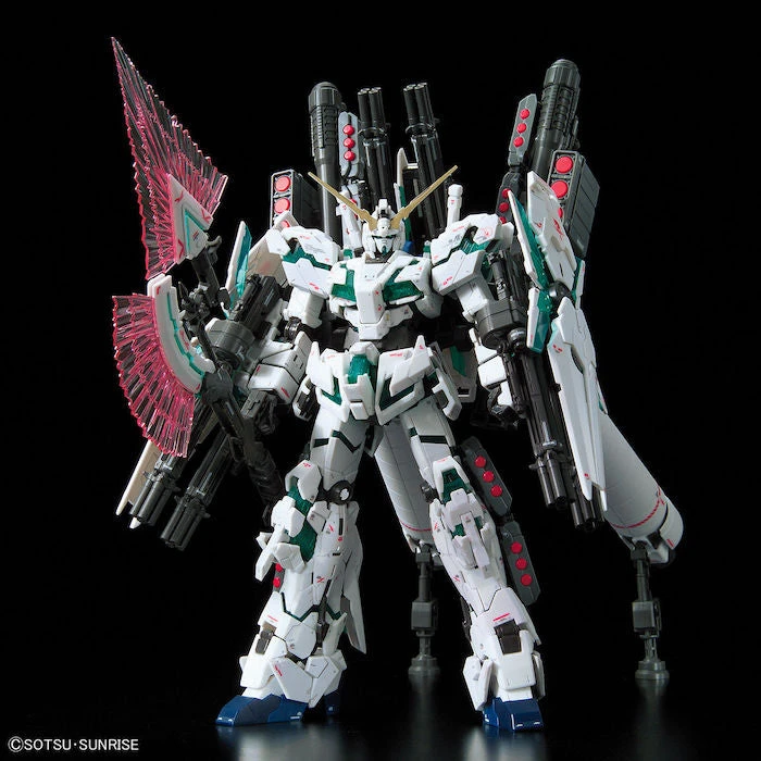 Bandai RG 30 Full Armor Unicorn Gundam 1/144 2 Bandai RG 30 Full Armor Unicorn Gundam 1/144 - Image 2