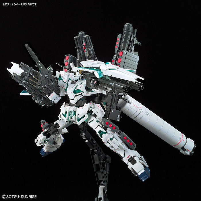 Bandai RG 30 Full Armor Unicorn Gundam 1/144 11 Bandai RG 30 Full Armor Unicorn Gundam 1/144 - Image 11