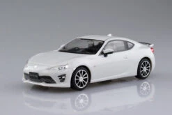Aoshima The Snap Kit - Toyota 86 (Crystal White Pearl) 1/32 -Panda Hobby Shop TheSnapKit Toyota86 CrystalWhitePearl 1 324