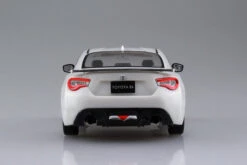 Aoshima The Snap Kit - Toyota 86 (Crystal White Pearl) 1/32 -Panda Hobby Shop TheSnapKit Toyota86 CrystalWhitePearl 1 326